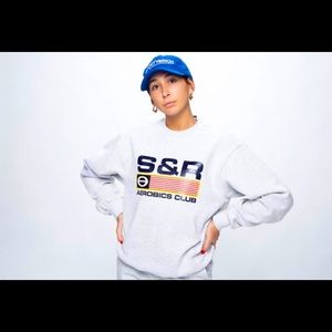 Sporty & Rich flag crew neck in heather grey - medium